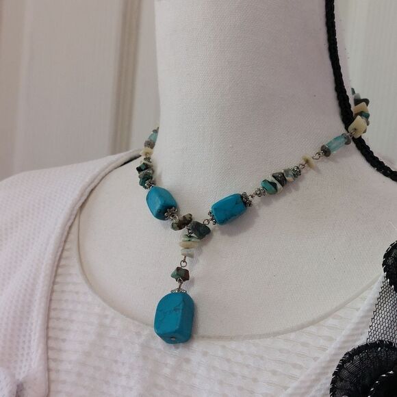 You & I Faux Turquoise Y Drop Statement Necklace - Picture 4 of 7